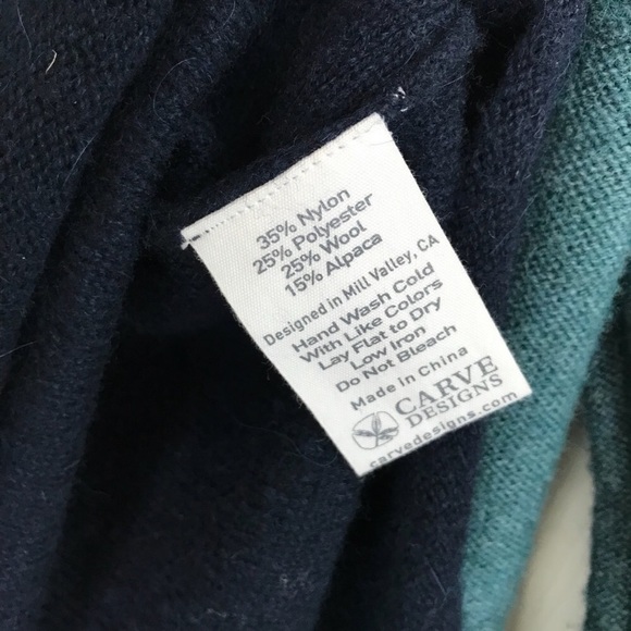 LAST CHANCE Carve Designs Colorblock Alpaca Wool Sweater - Picture 4 of 5